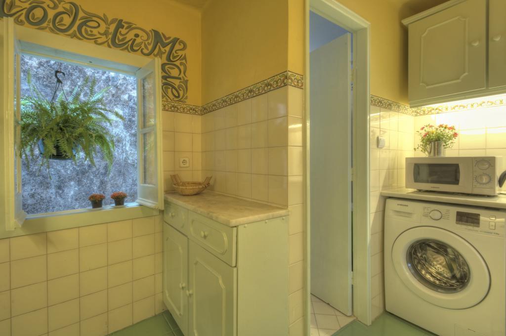 Stay Local In Alfama! Alice Central Home, Near River Lissabon Exterior foto