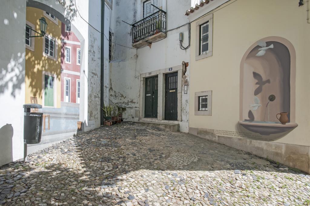 Stay Local In Alfama! Alice Central Home, Near River Lissabon Exterior foto