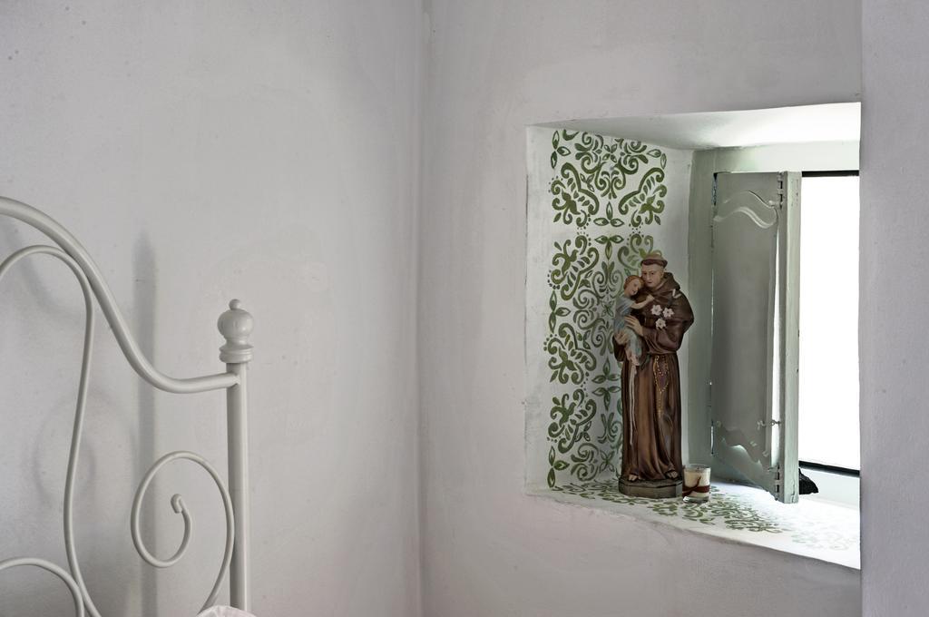Stay Local In Alfama! Alice Central Home, Near River Lissabon Exterior foto