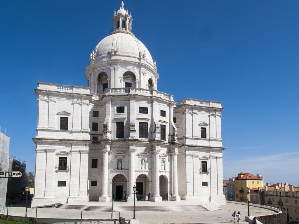 Stay Local In Alfama! Alice Central Home, Near River Lissabon Exterior foto